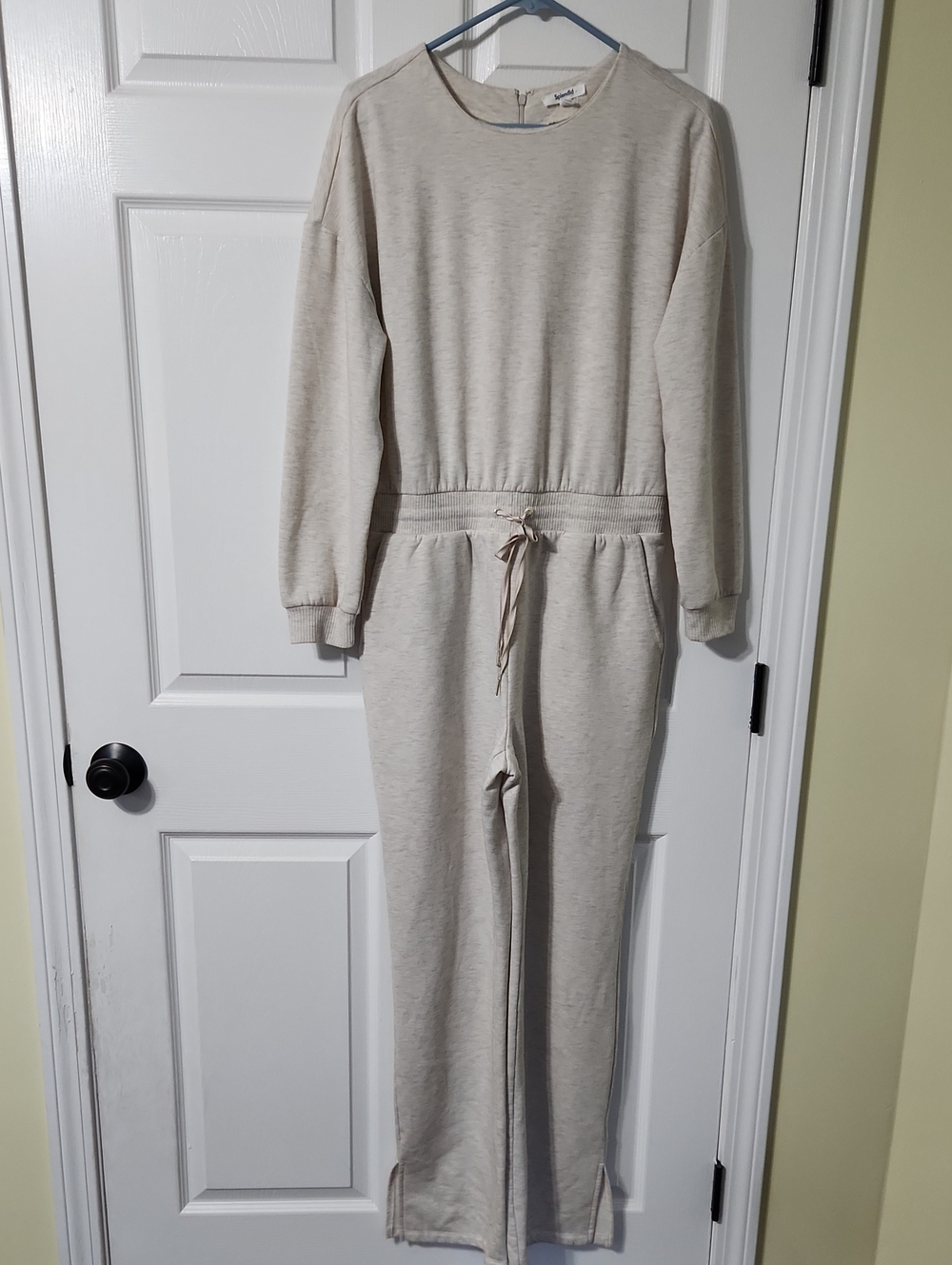 Splendid Collection Heathered Cream Long Sleeve Jumpsuit with Drawstring Waist